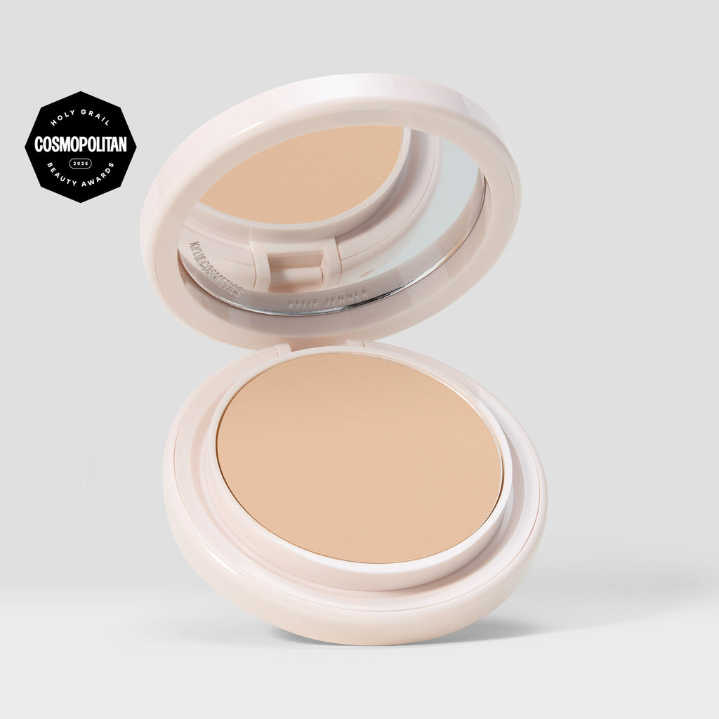 kyliecosmetics Natural Blur Powder Foundation