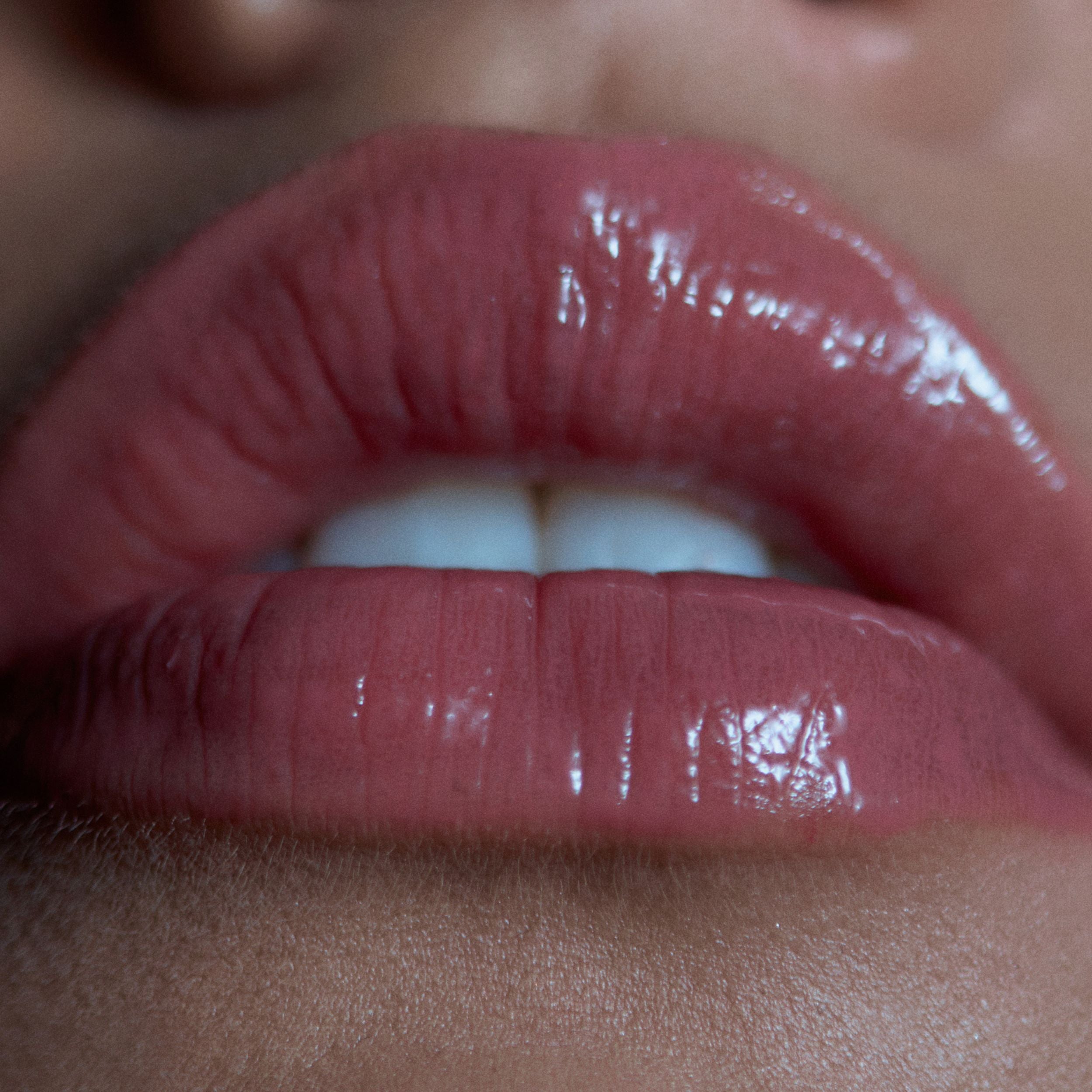 kyliecosmetics High Gloss