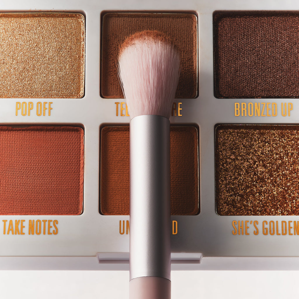 kyliecosmetics Eyeshadow All-Over Blending Brush 07