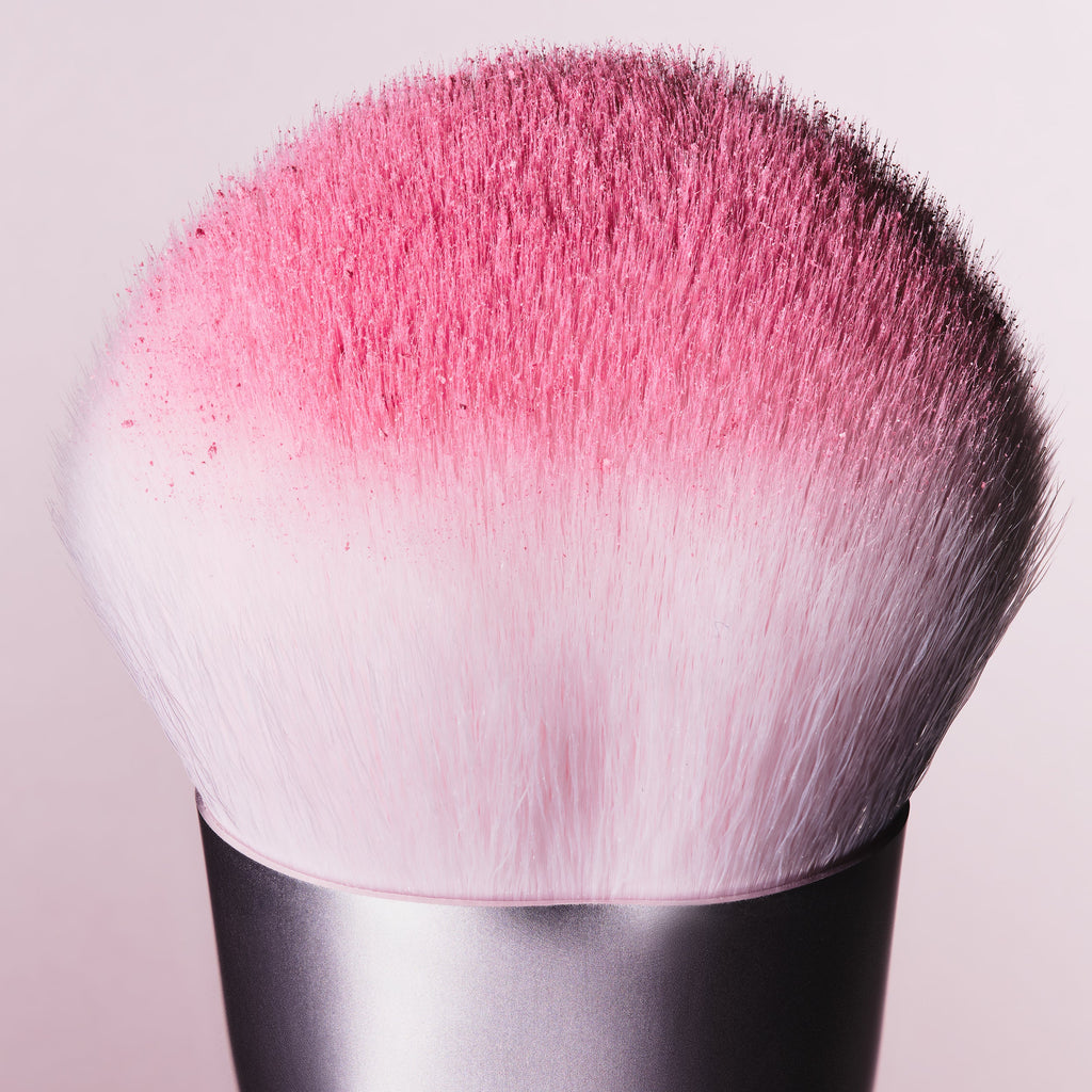 kyliecosmetics Blush Brush 04