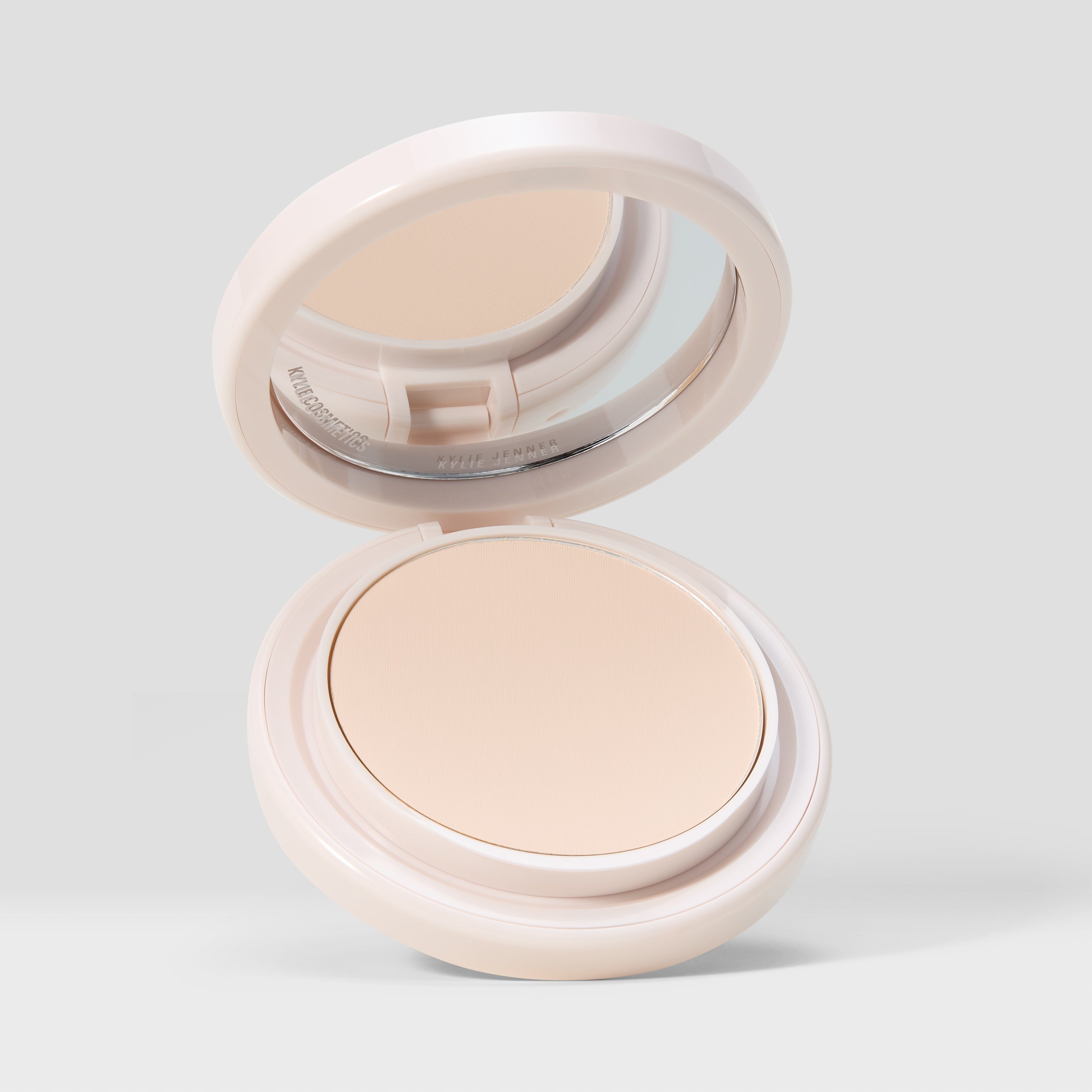 kyliecosmetics Natural Blur Powder Foundation
