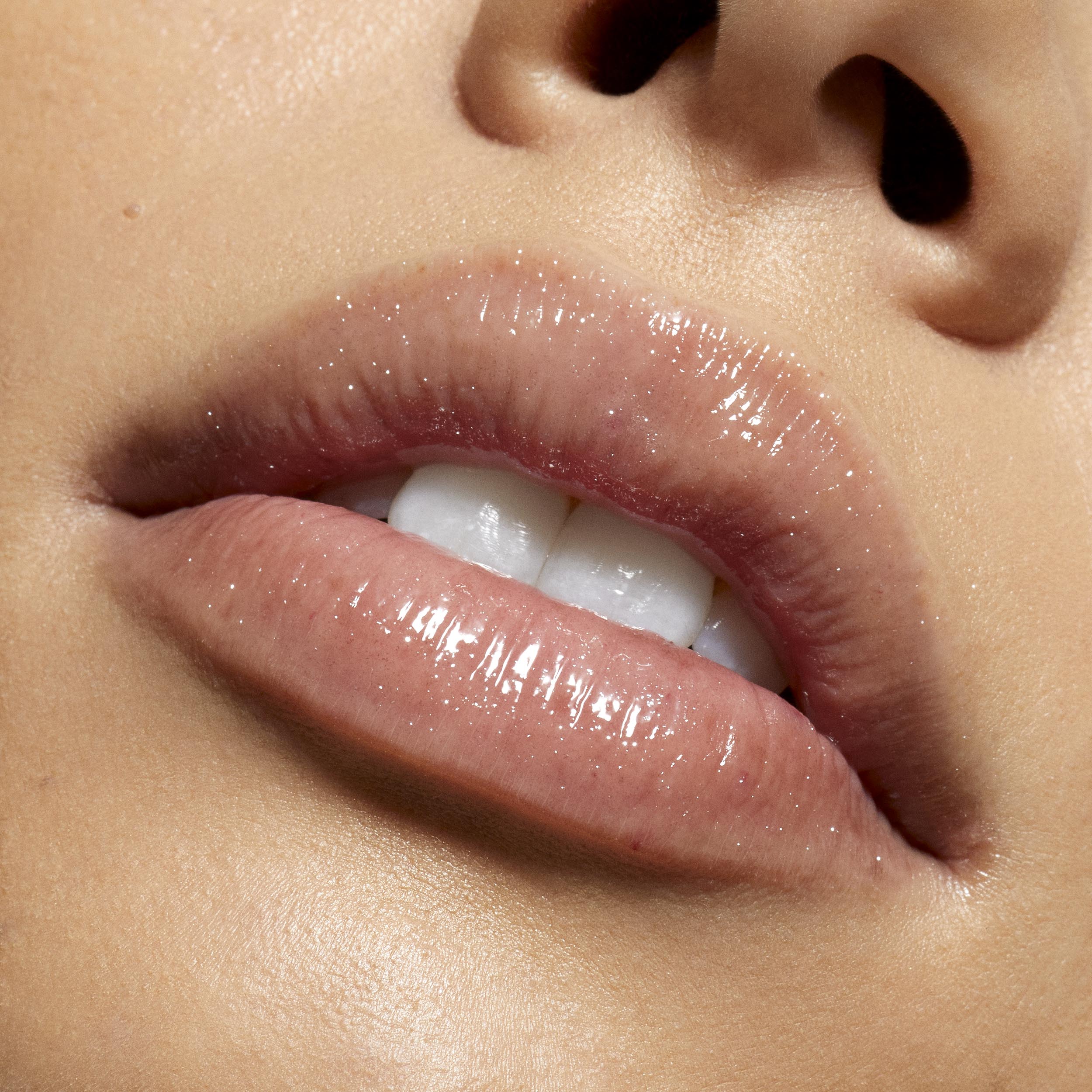 kyliecosmetics Supple Kiss Lip Glaze