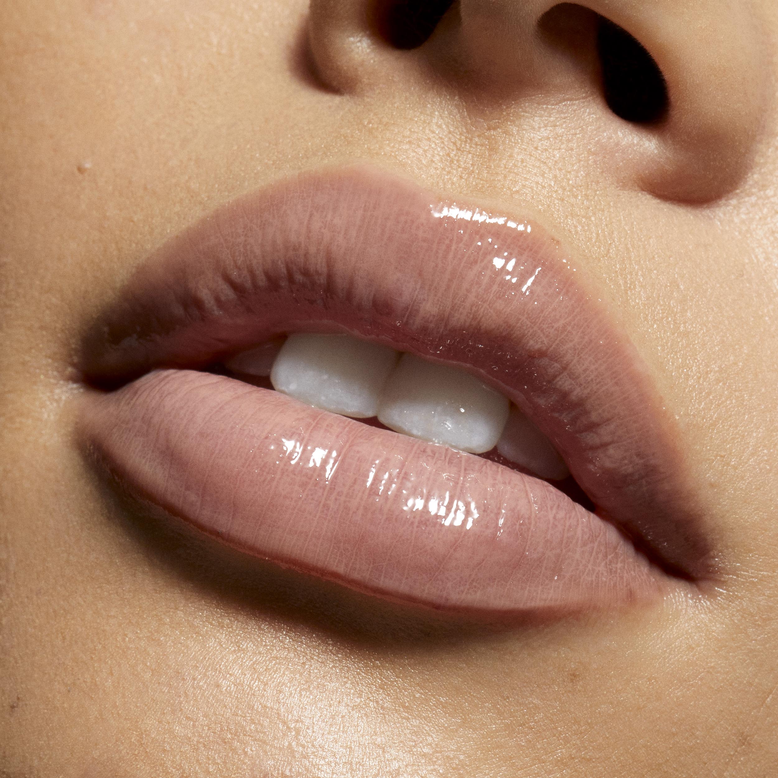 kyliecosmetics Supple Kiss Lip Glaze