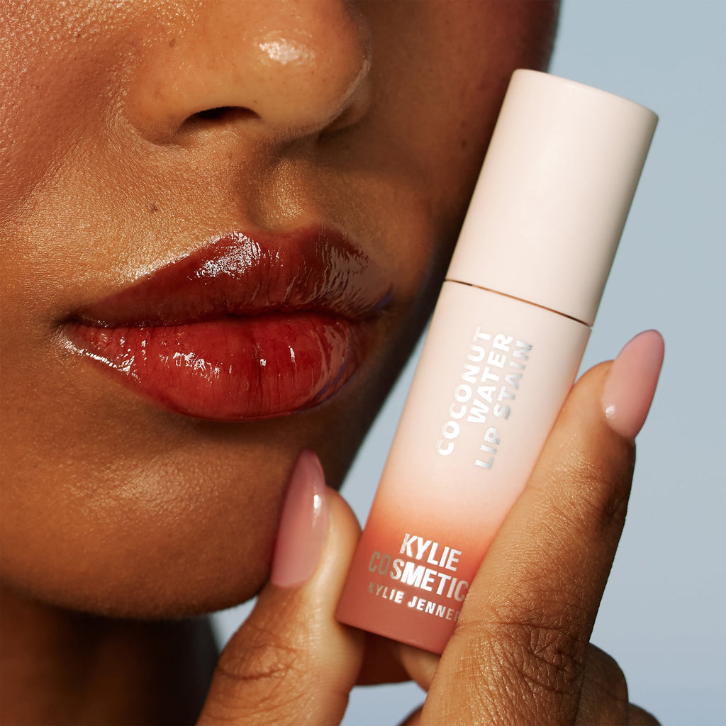 kyliecosmetics Coconut Water Lip Stain & Precision Pout Lip Liner Duo